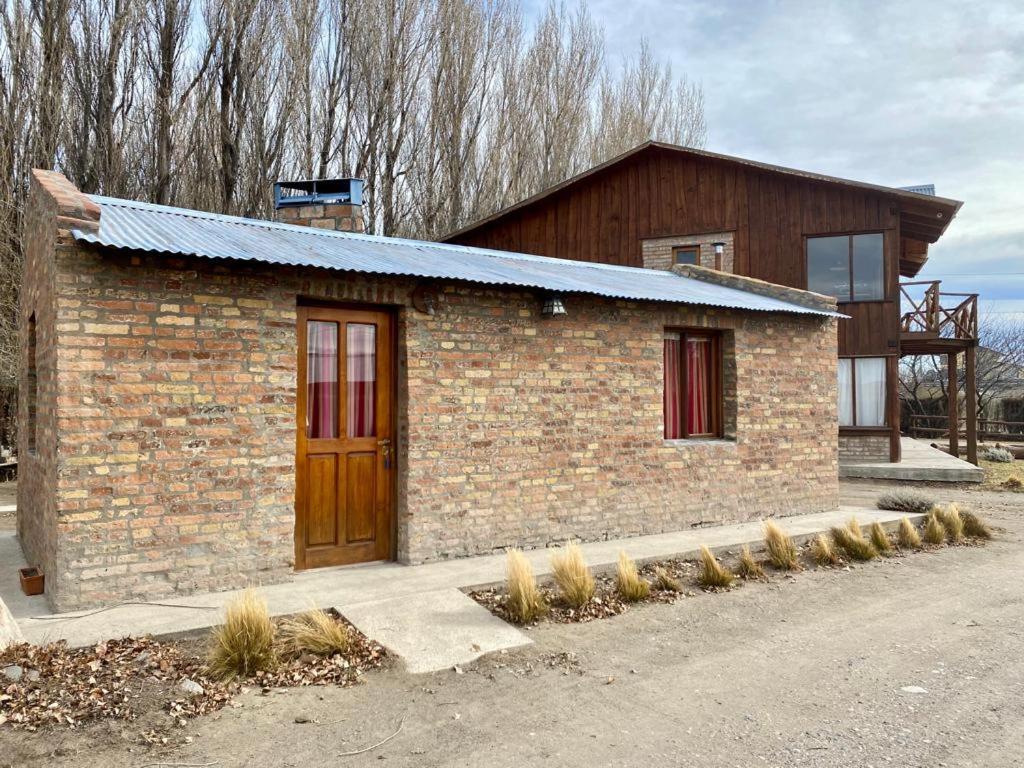 Hosteria & Cabanas Rio Fenix Perito Moreno Eksteriør billede