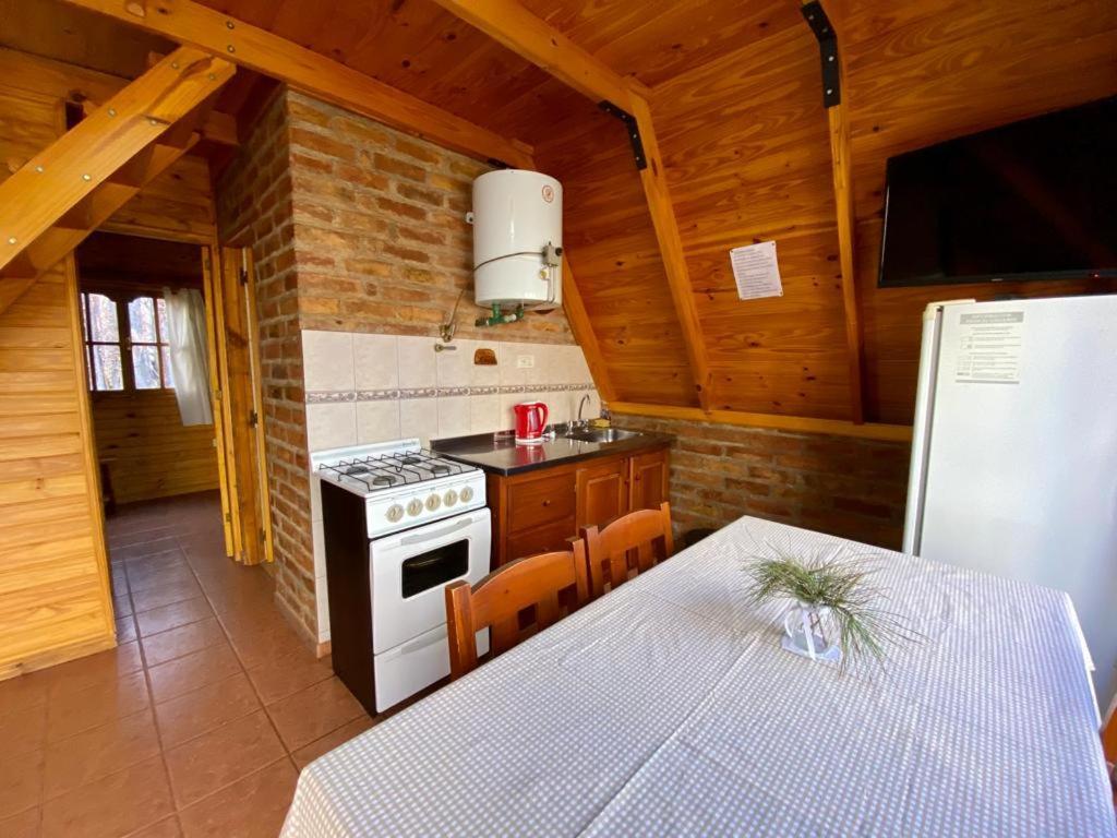 Hosteria & Cabanas Rio Fenix Perito Moreno Eksteriør billede