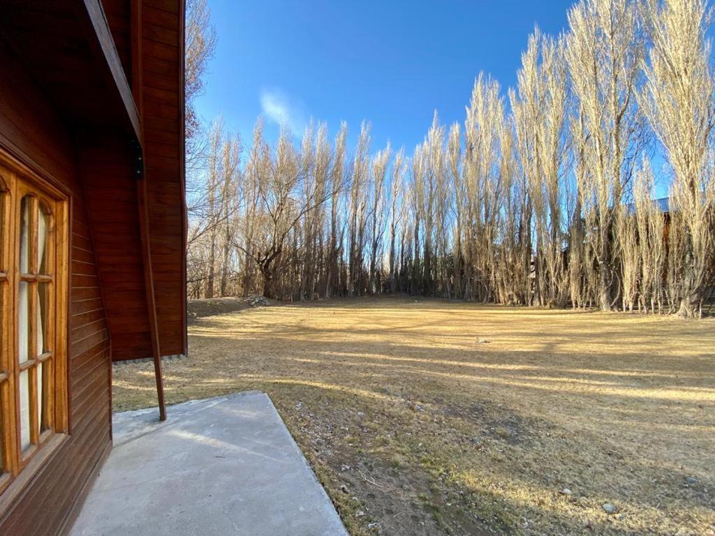 Hosteria & Cabanas Rio Fenix Perito Moreno Eksteriør billede